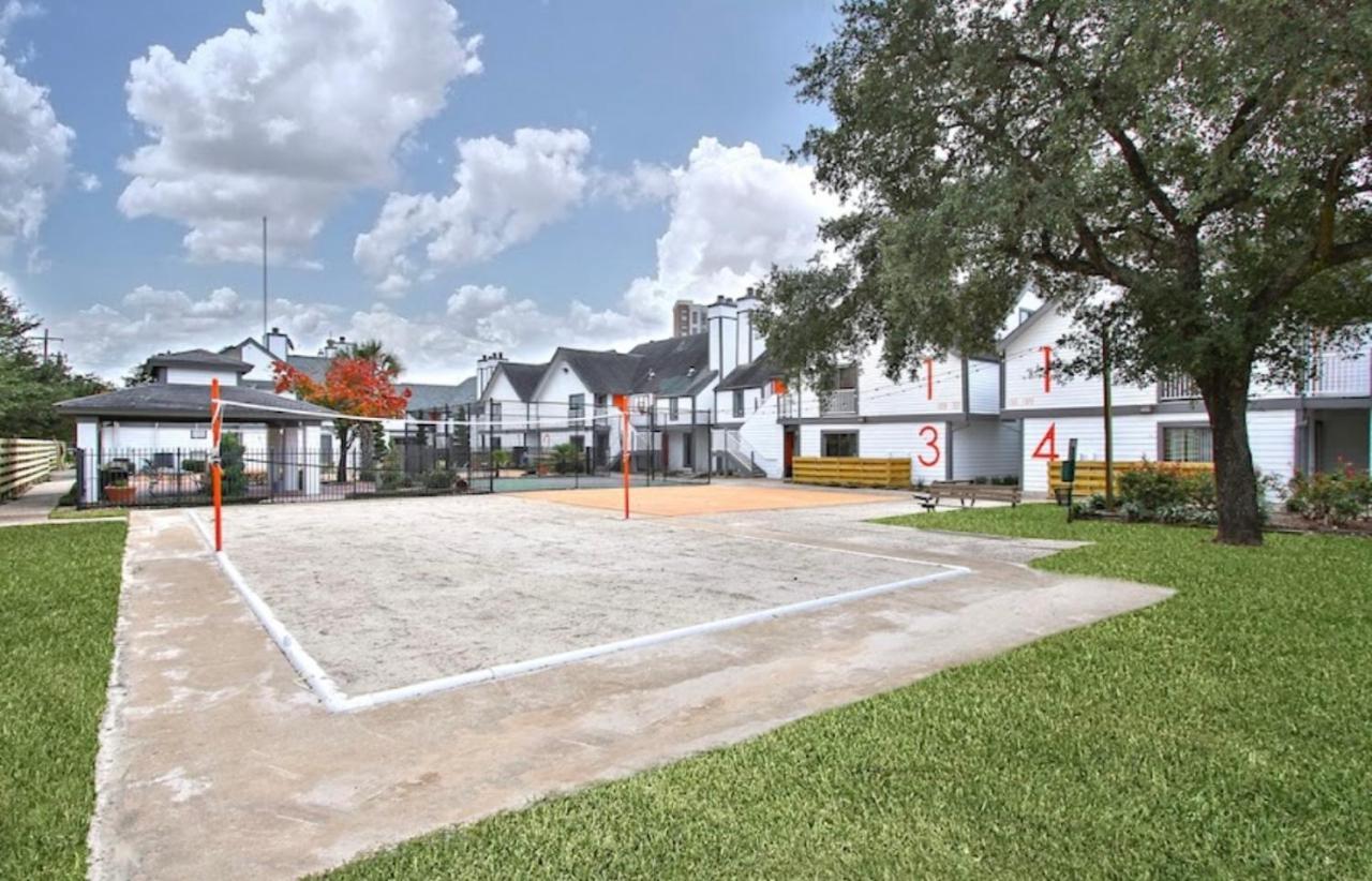 Houston Medical Center 2Br Loft With Pool Near Nrg Stadium Apartment Exterior photo