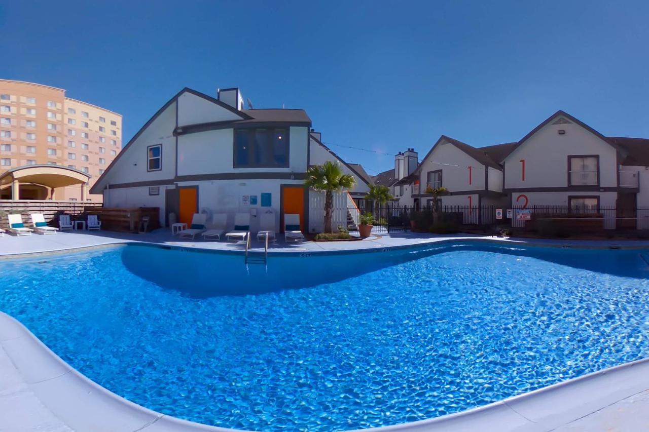 Houston Medical Center 2Br Loft With Pool Near Nrg Stadium Apartment Exterior photo